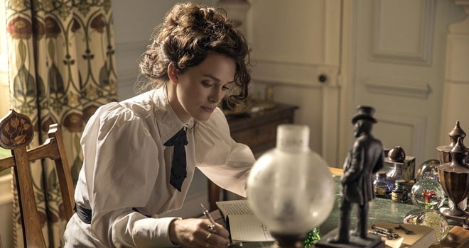 Bir kadının özgürlük mücadelesi: 'Colette'