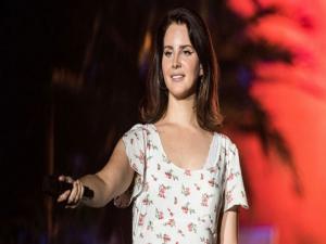 Lana Del Rey tepkilere dayanamadı, İsrail konserini iptal etti